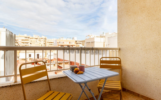 Habitación en Torrevieja, Alicante.