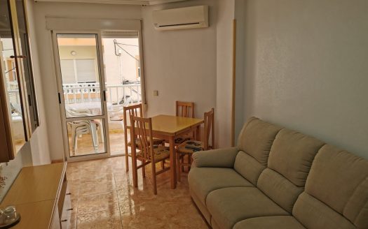 Habitación en Torrevieja, Alicante.