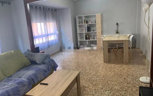 Piso en Sagunto, Valencia.