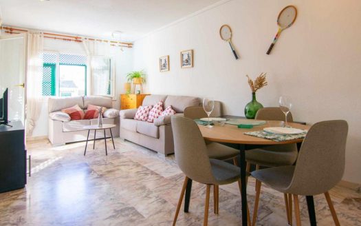 Apto en Santa Pola, Alicante.