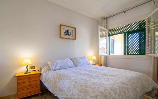 Apto en Santa Pola, Alicante.