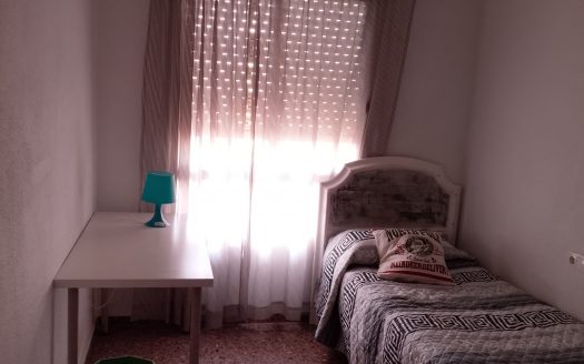 Habitación en Valencia Capital.