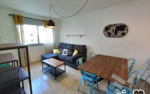 Apto en Benicarló, Castellón.