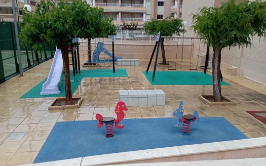 Apto en Canet de Berenguer, Valencia.