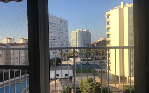 Apto en Playa Puebla de Farnals, Valencia.