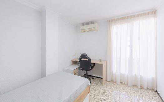 Habitación Ático en Elche, Alicante.