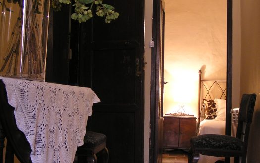 Estudio en Centro Histórico de Requena, Valencia.