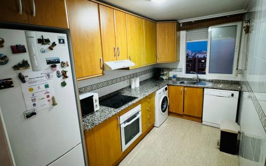 Apto centro Torrevieja, Alicante.