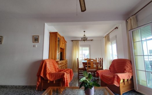 Piso en Playa de Oliva, Valencia.