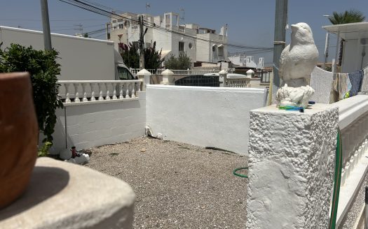 Bungalow en Torrevieja, Alicante.