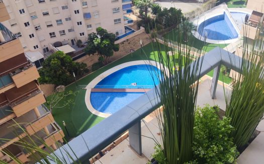 Piso en Cala de Finestrat, Benidorm, Alicante.