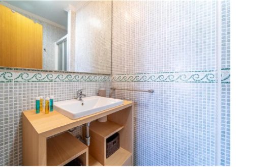 Piso en Arenales del Sol, Alicante.