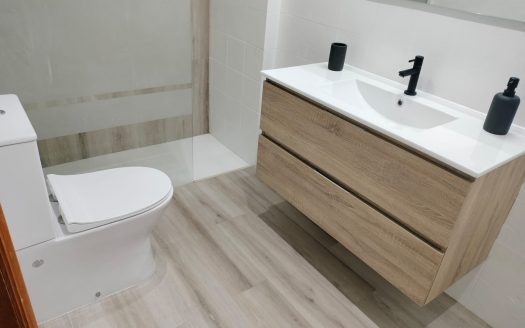 Apto en Cullera, Valencia.