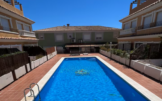 Chalet adosado en Moncófar, Castellón.