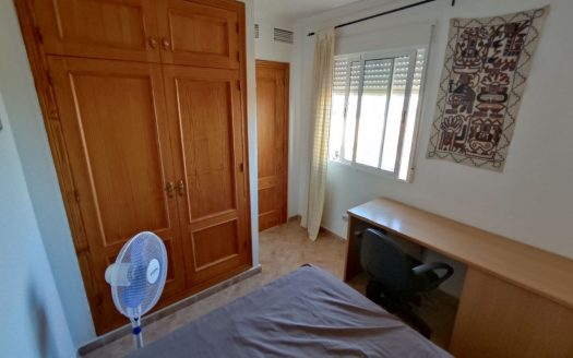 Habitación chalet en Mutxamel, Alicante.