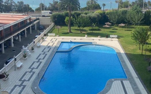 Apto en Albufereta, Alicante.