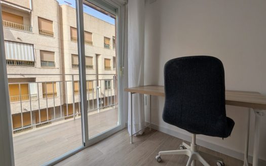 Habitación en Elche, Alicante.
