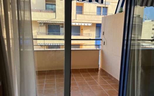 Apto en Canet de Berenguer, Valencia.