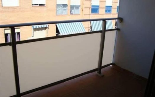 Apto en Benicarló, Castellón.