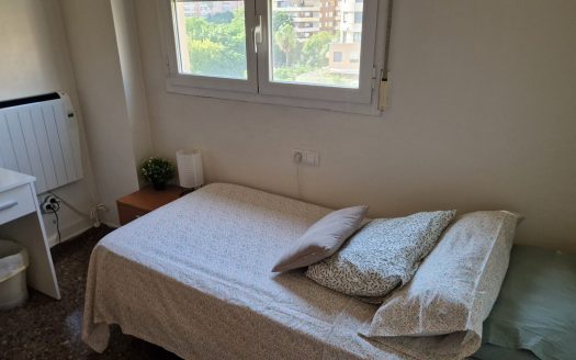 Habitación en Valencia Capital.