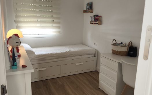 Apto en Gandía, Valencia.
